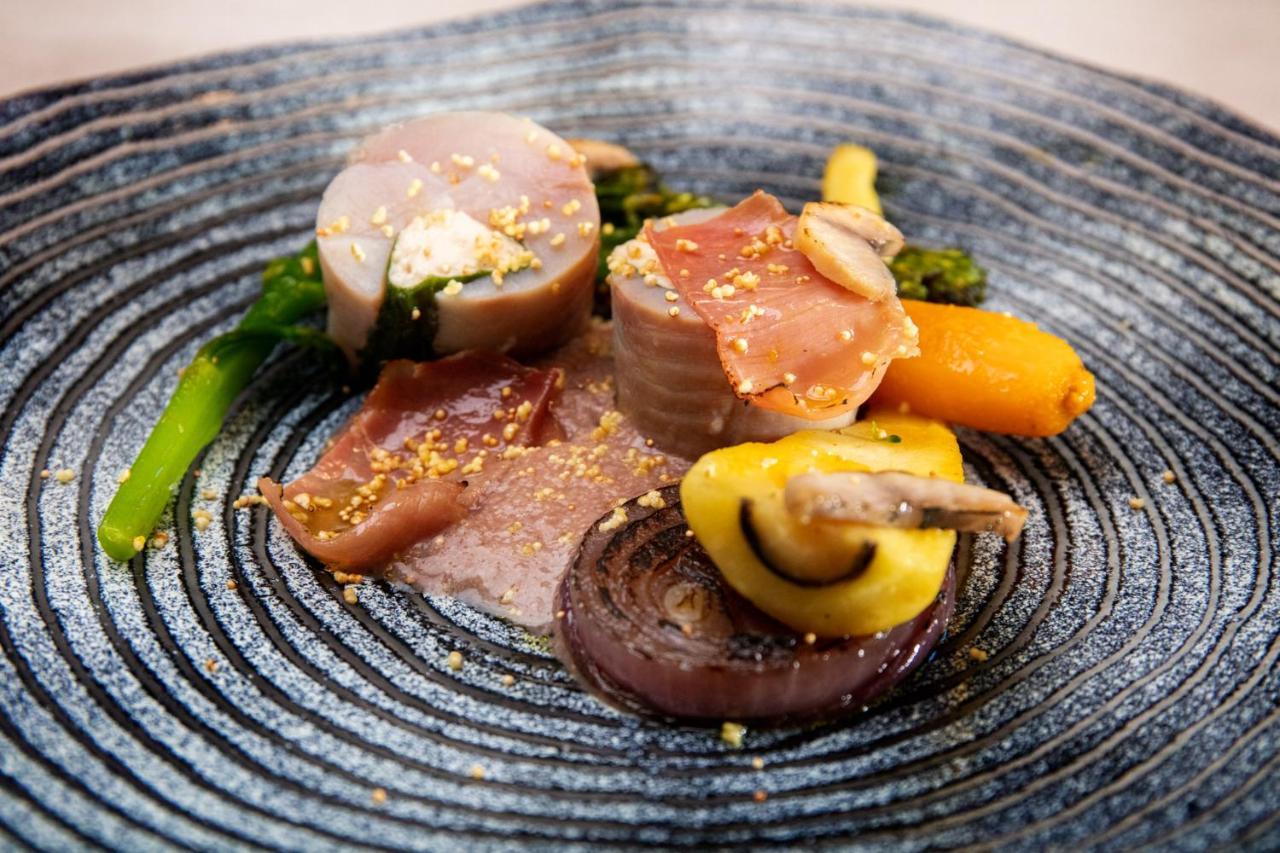 Logis Hotel La Breche - Restaurant Berthelot Amboise Esterno foto