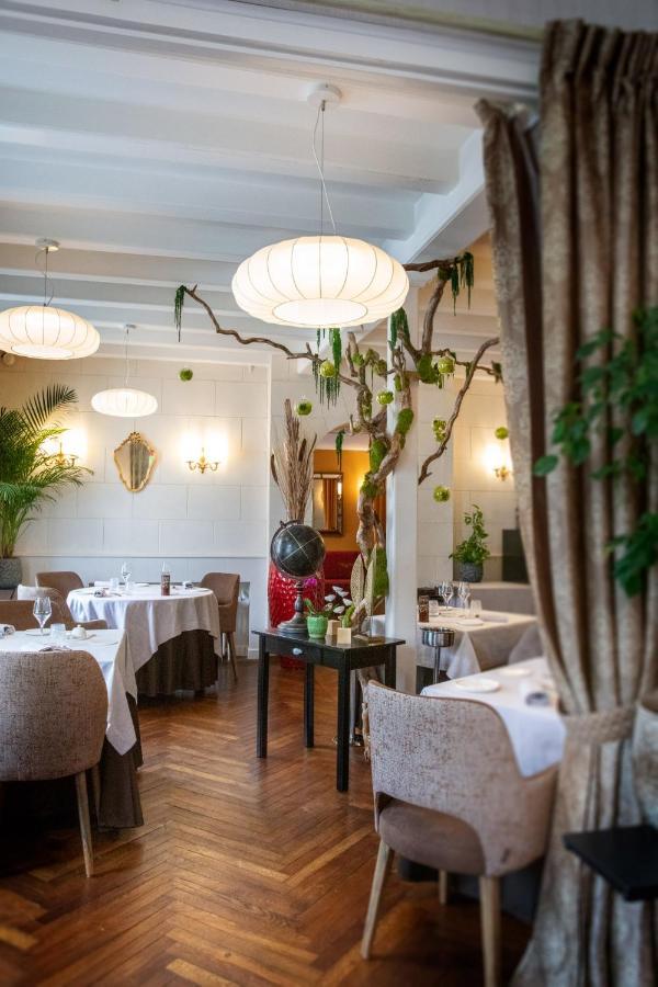 Logis Hotel La Breche - Restaurant Berthelot Amboise Esterno foto