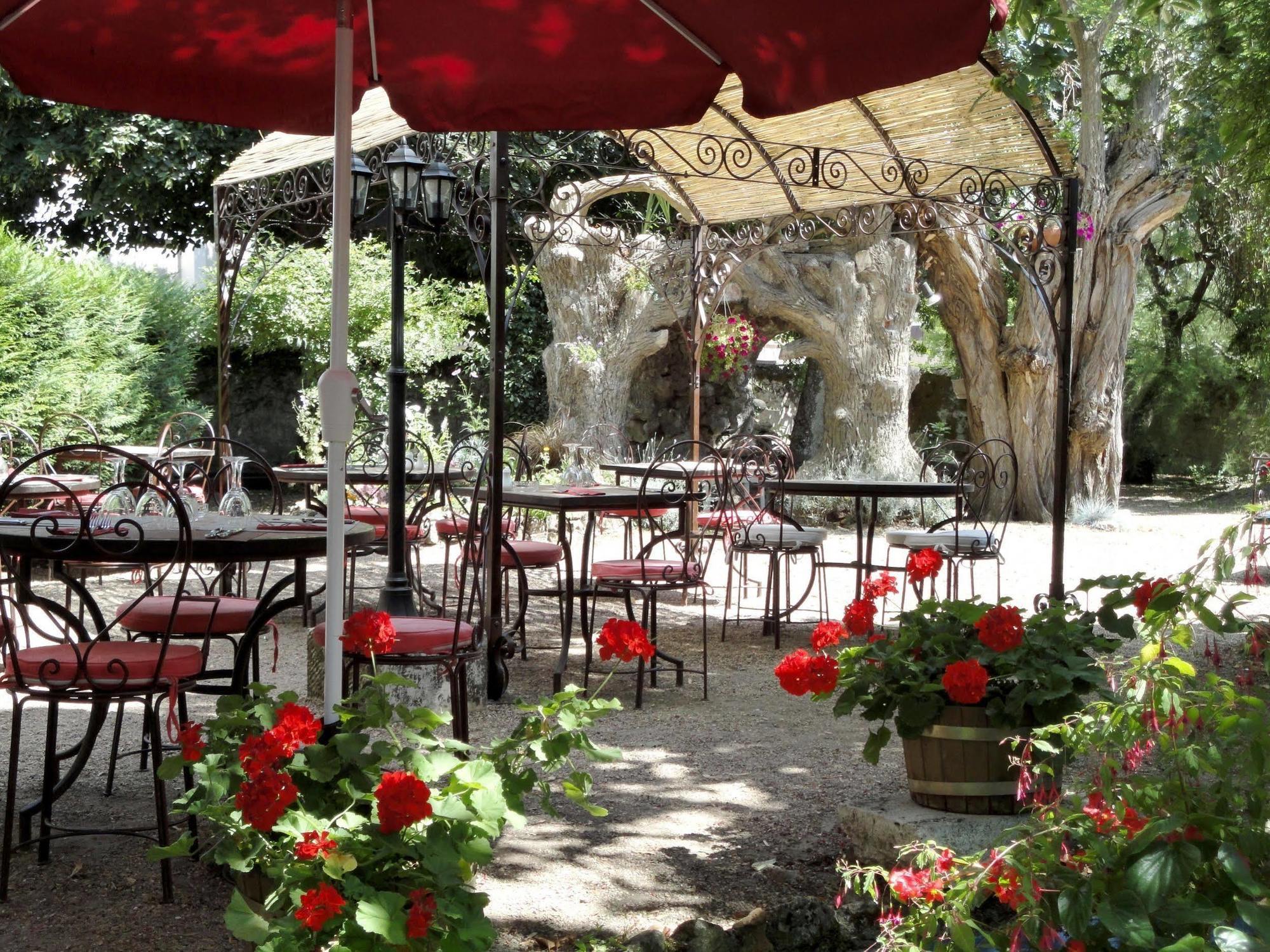 Logis Hotel La Breche - Restaurant Berthelot Amboise Esterno foto